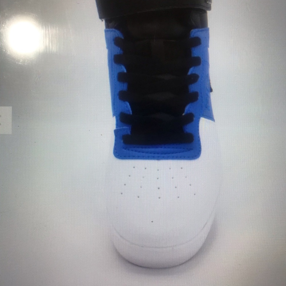 Shose - Picture 5 of 6